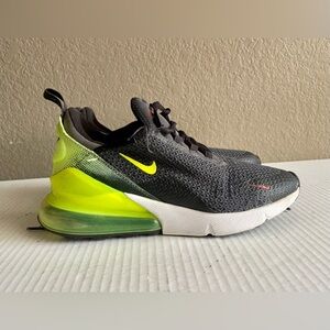 Nike Air Max 270 RF (GS) “Retro Future” AV5141-001 Youth Sz 5